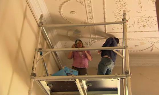 Sarah Beeny using Lakeside Hire scaffold tower on construction site
