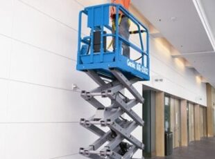26' Electric Scissor Lift Hire