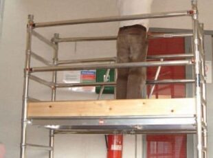 Room Mate Scaffold Tower Hire