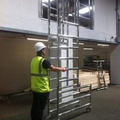 Mark 3 Podium Step Hire