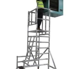 mark-3-podium-step-hire-454