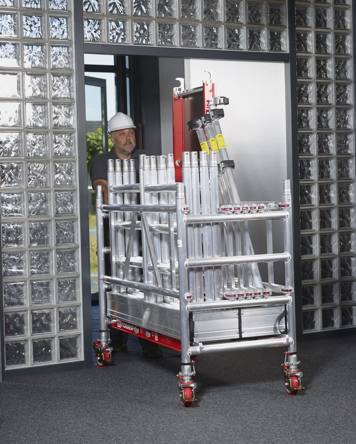 MiTOWER_PLUS_USP_002-1231×1536